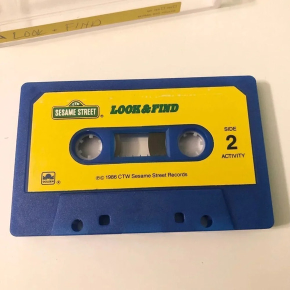 Vtg 1986 Sesame Street Look  and Find Golden Cassette Tape - Picture 5 of 7